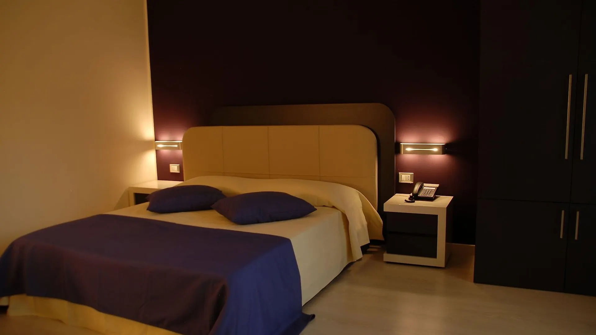 Palazzo Sciacca Bed & Breakfast Patti