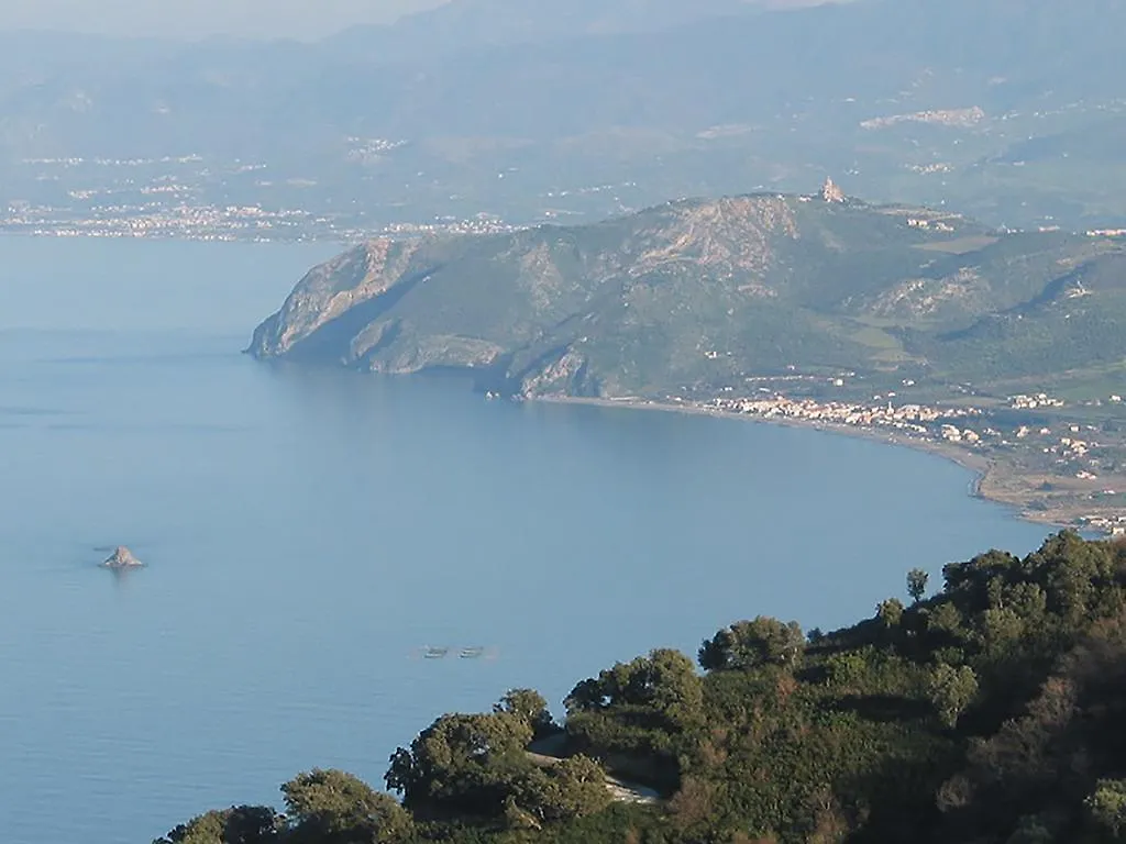 Palazzo Sciacca Bed & Breakfast Patti 3*,  Italy